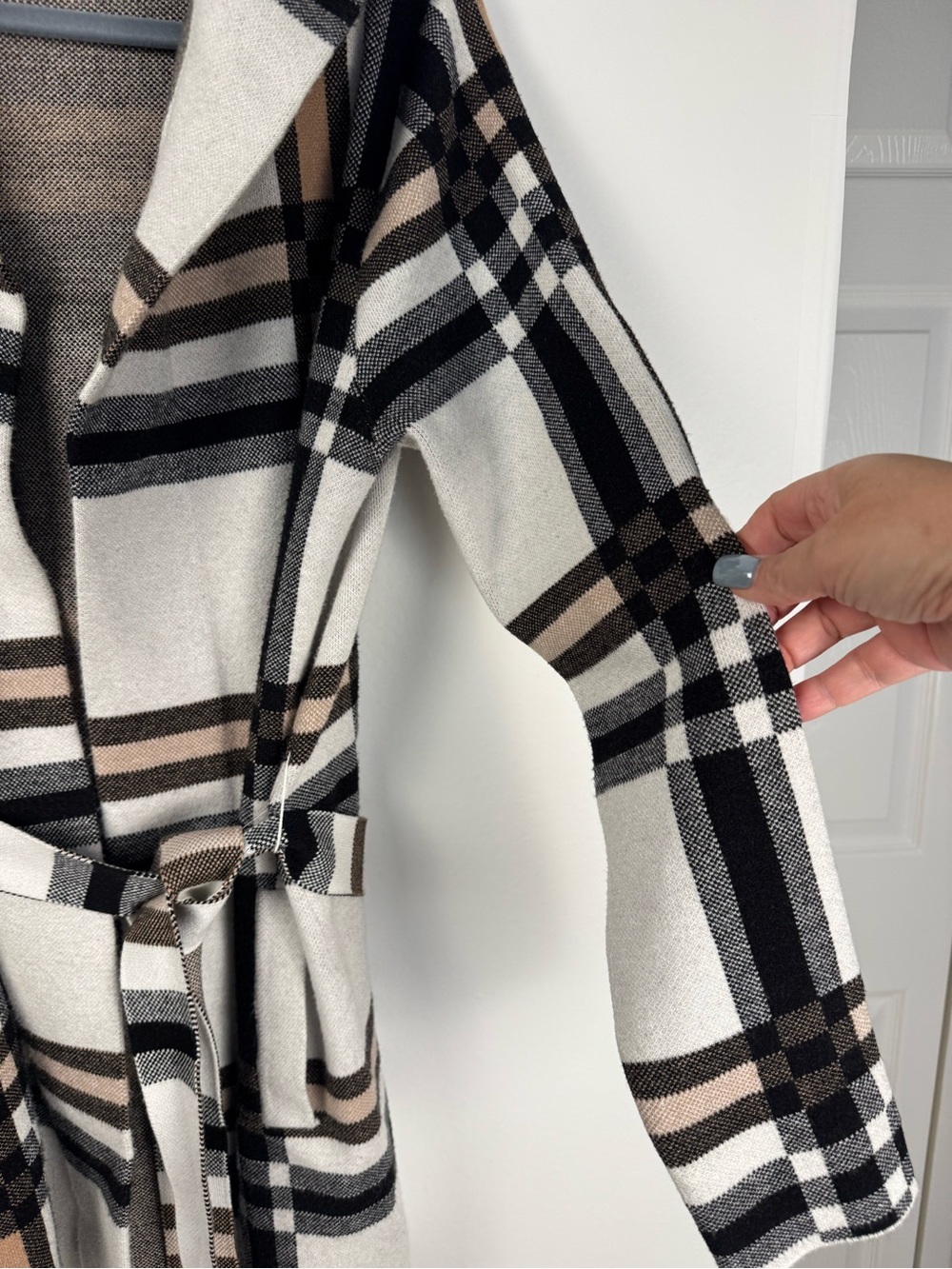 Christian Siriano Plaid Hooded Wrap Cardigan Sweater M - Picture 7 of 15